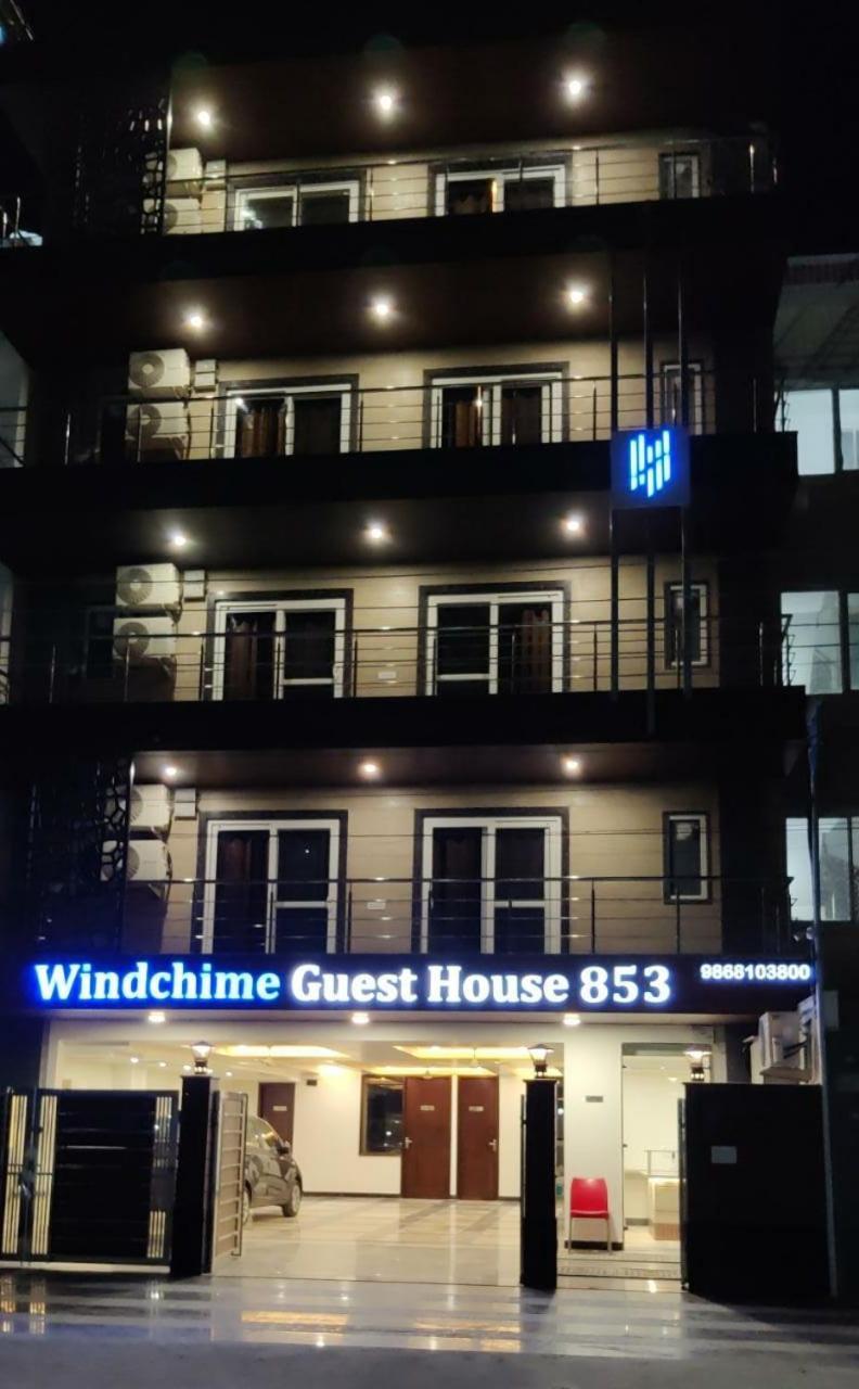 古尔冈 Windchime 853酒店 外观 照片